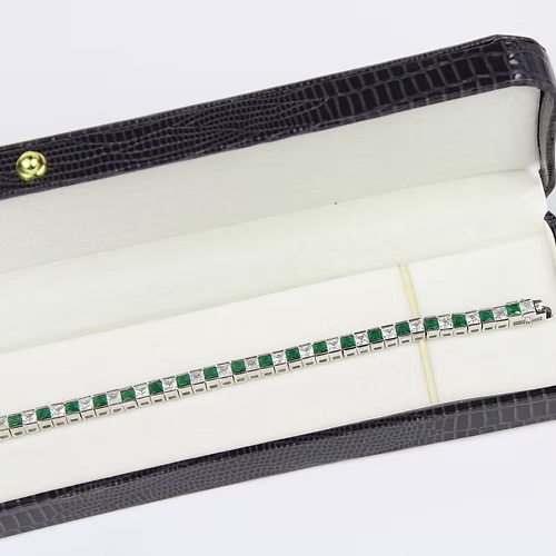 WHITE GOLD FINISH Green Emerald Princess Cut Alternating CD Bracelet